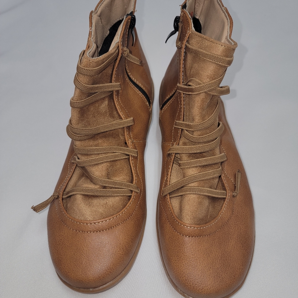 Women High top sneakers booties Laced Up